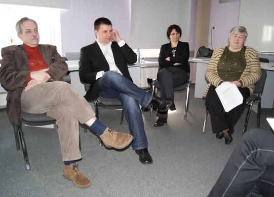 Grafika 10: Starbienino marzec 2010