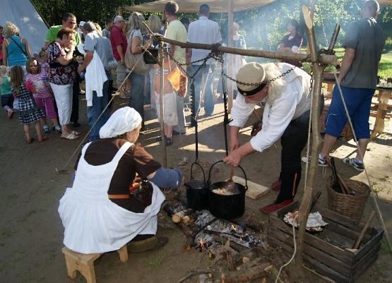 Grafika 2: Plener historyczny 2011
