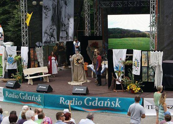 Grafika 48: Piknik historyczny - Wejherowo 2013