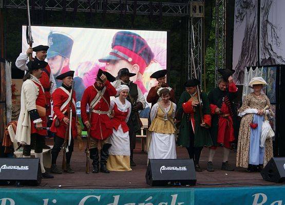 Grafika 93: Piknik historyczny - Wejherowo 2013