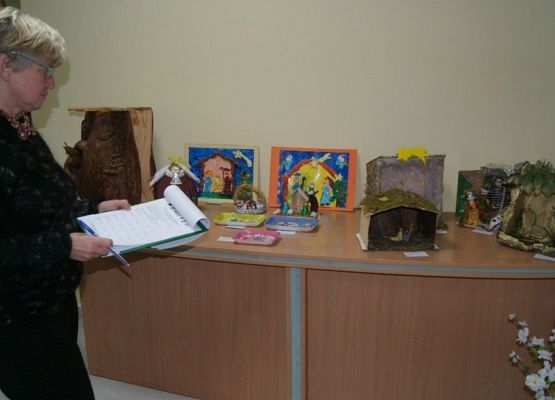 Grafika 26: Kaszubska szopka bozonarodzeniowa