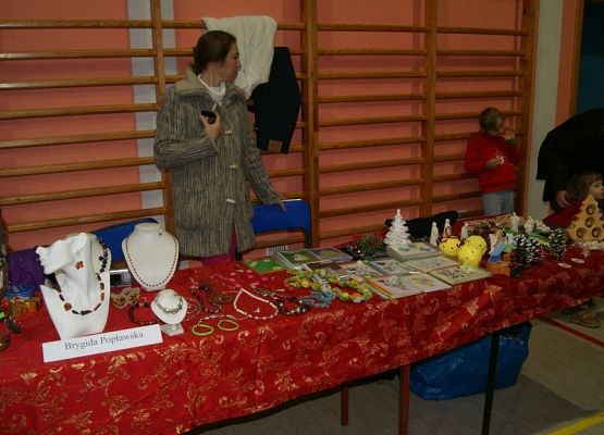 Grafika 68: Kaszubska szopka bozonarodzeniowa