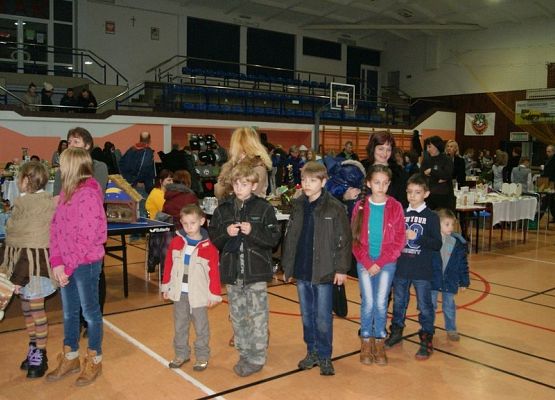 Grafika 96: Kaszubska szopka bozonarodzeniowa