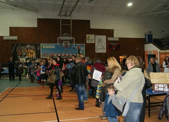 Grafika 125: Kaszubska szopka bozonarodzeniowa