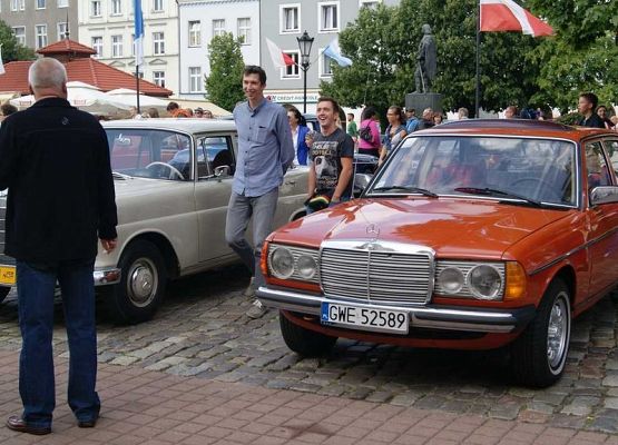 Grafika 3: Piknik historyczny 2014