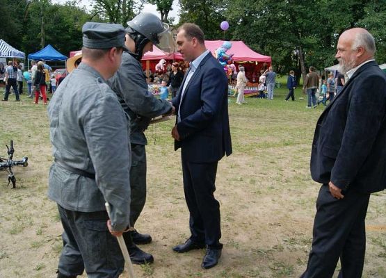 Grafika 34: Piknik historyczny 2014