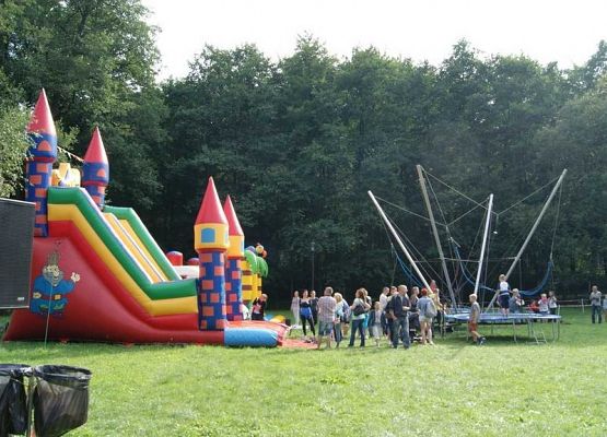 Grafika 83: Piknik historyczny 2014