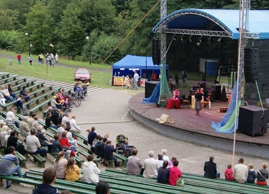 Grafika 140: Piknik historyczny 2014