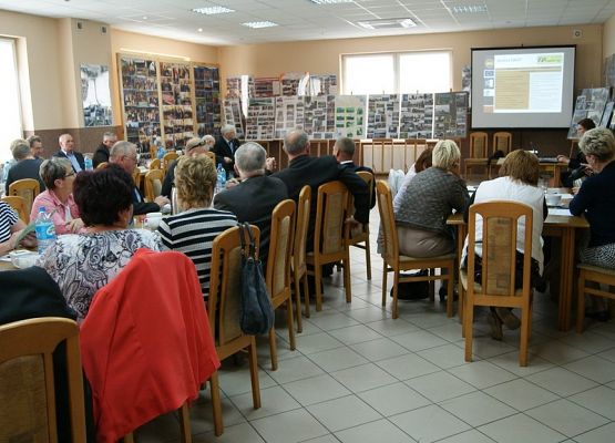 Grafika 1: Relacja z konsultacji społecznych Linia