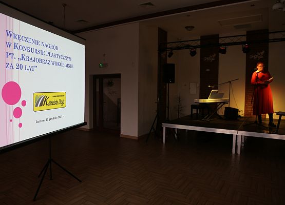 Grafika 4: Fotorelacja z gali wręczenia nagród laureatom konkursu plastycznego