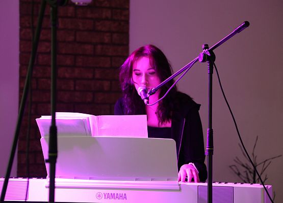 Grafika 41: Fotorelacja z gali wręczenia nagród laureatom konkursu plastycznego